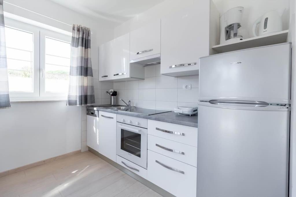 Apartments Punta เปรมันตูรา ภายนอก รูปภาพ