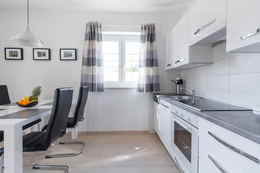 Apartments Punta เปรมันตูรา ภายนอก รูปภาพ