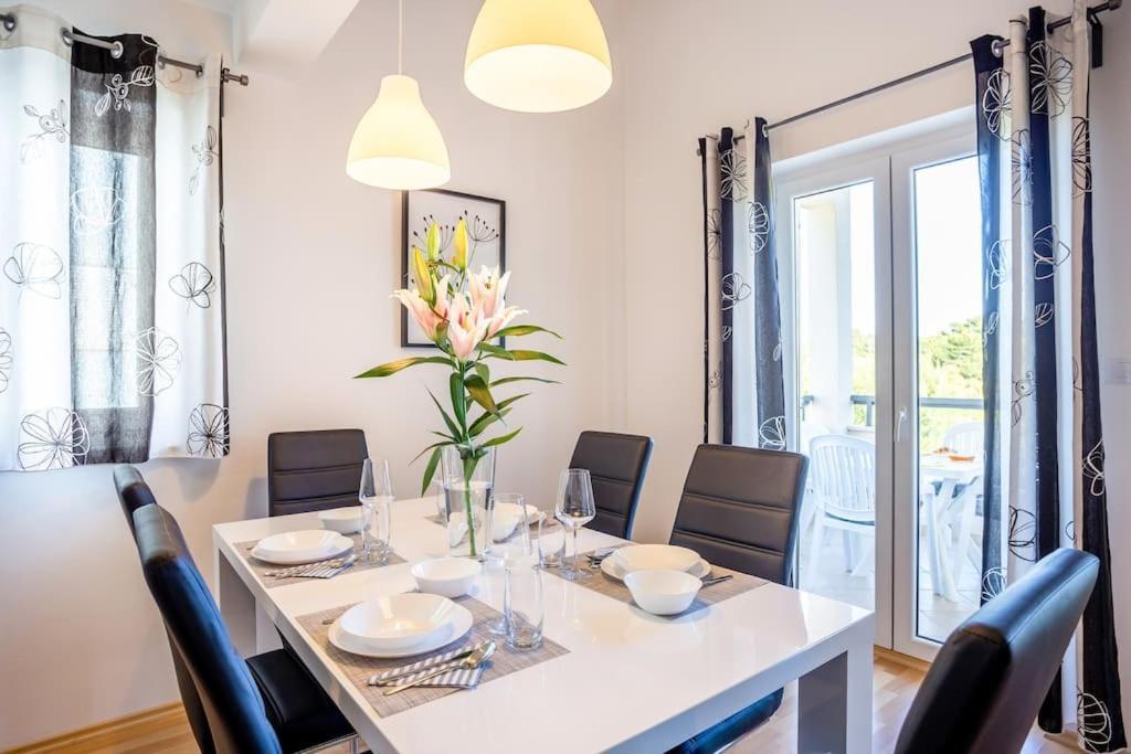 Apartments Punta เปรมันตูรา ภายนอก รูปภาพ